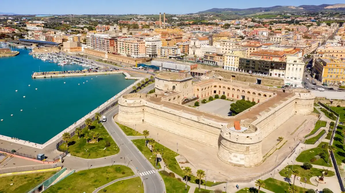 Vista de Civitavecchia