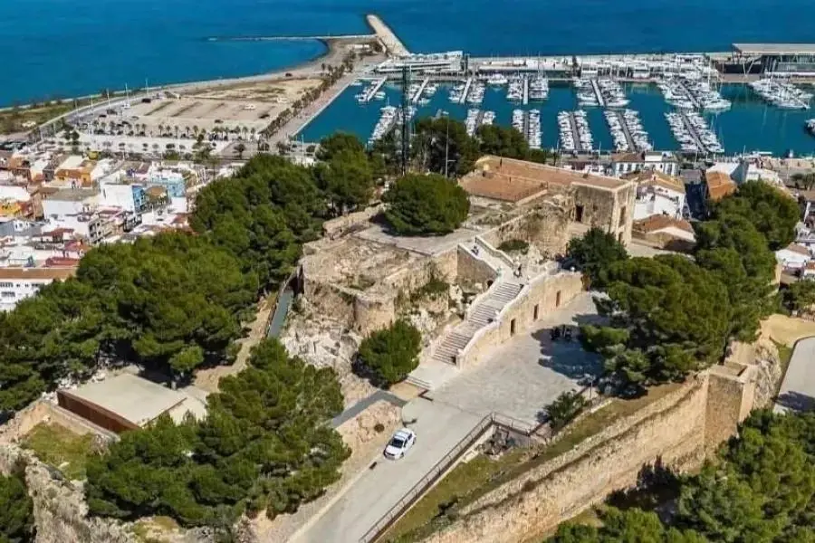 Destino de ferry: Dénia
