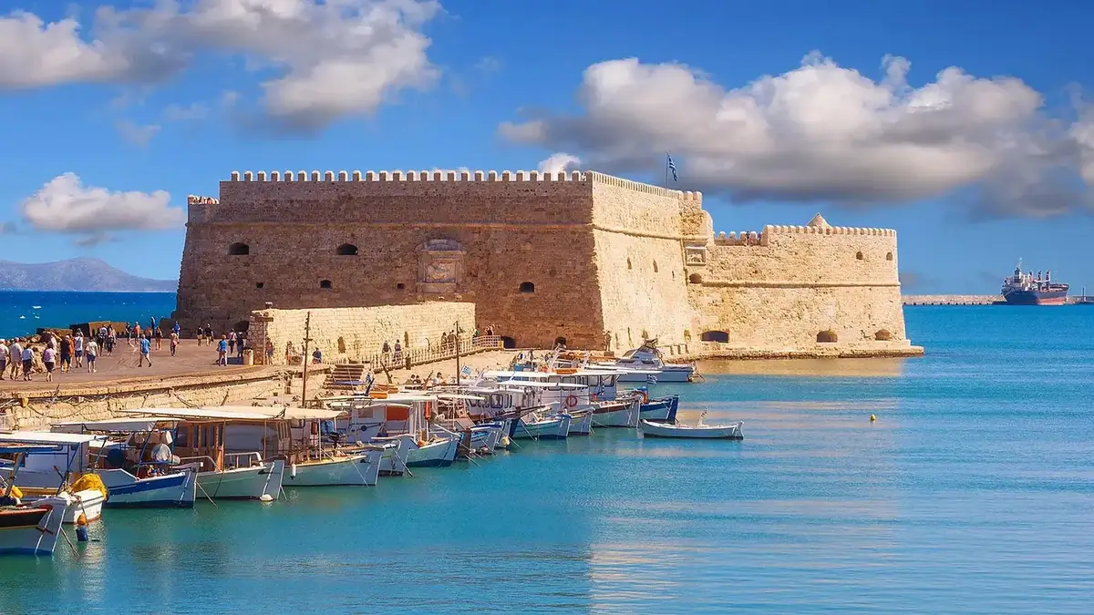 Destino de ferry: Heraklion