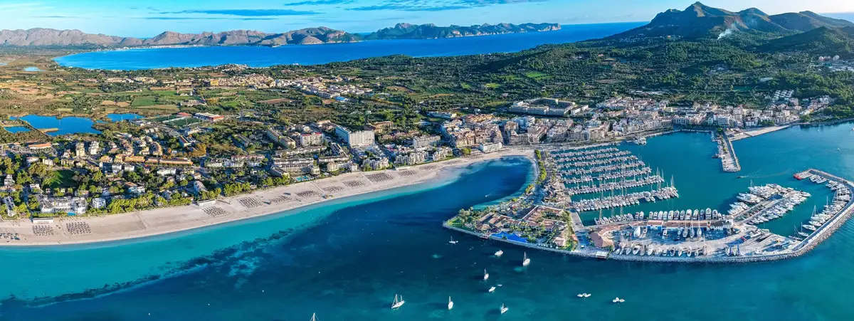 Alcúdia – porto e destino de ferry