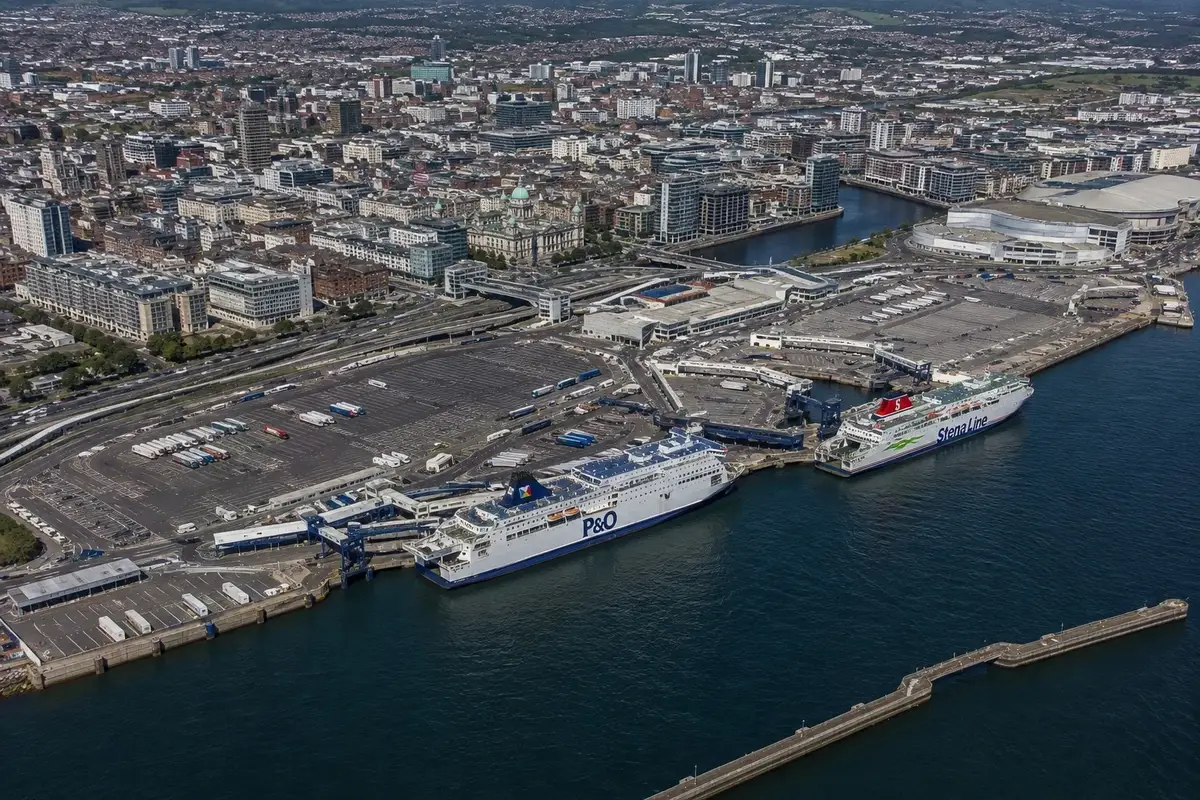 Ferry na rota Cairnryan–Belfast
