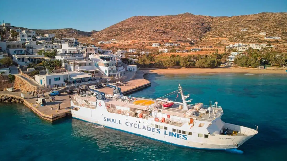 Donoussa – porto e destino de ferry