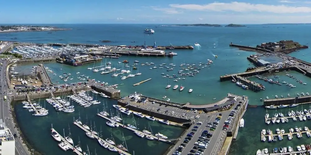 Guernsey – porto e destino de ferry