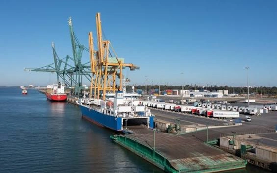 Huelva – porto e destino de ferry