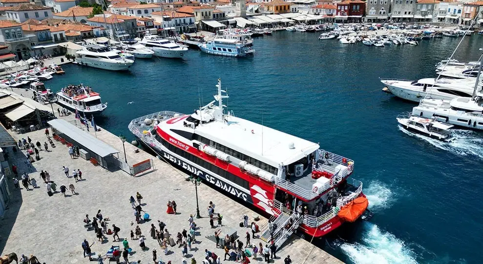 Hydra – porto e destino de ferry