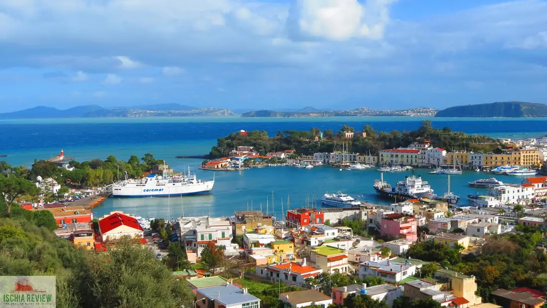 Ischia – porto e destino de ferry