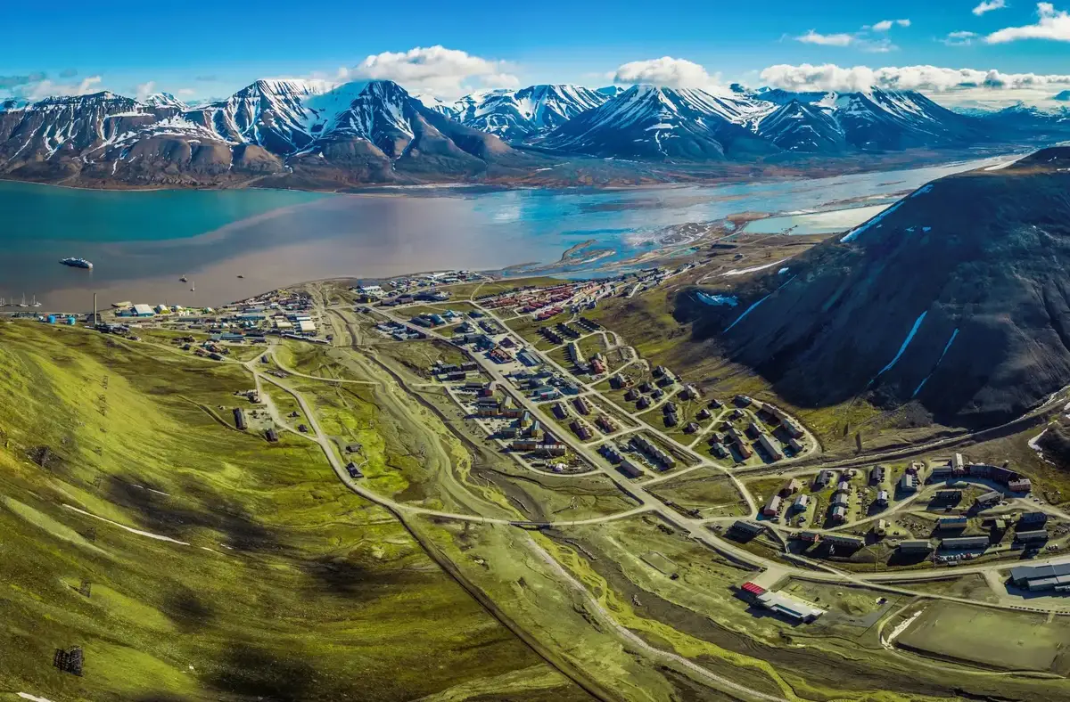 Ferry na rota Bergen–Longyearbyen