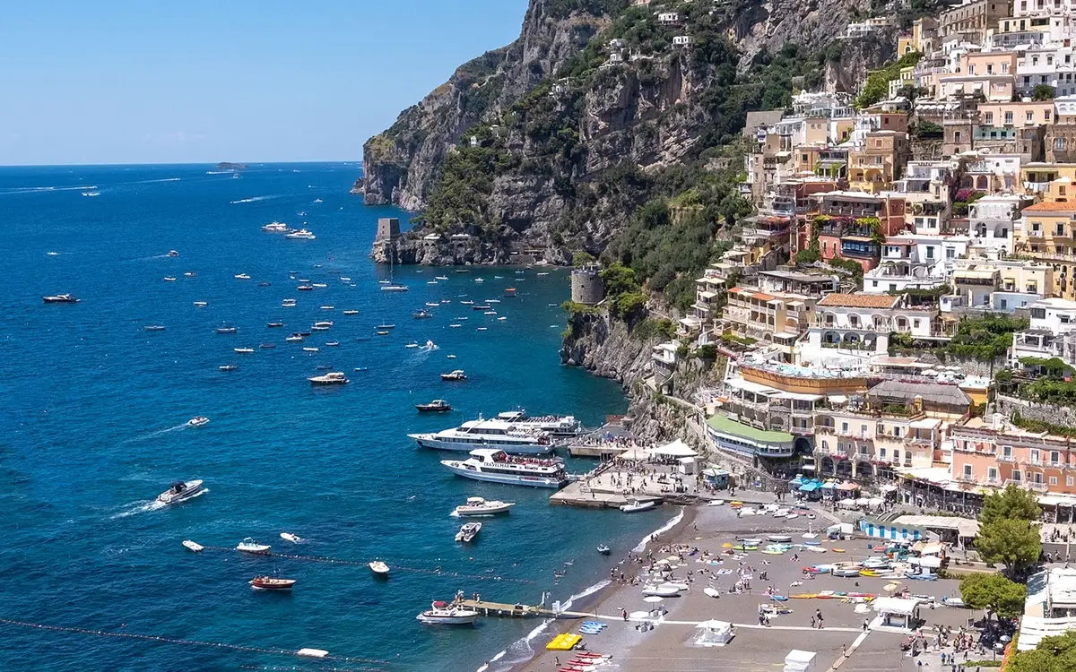 Sorrento – porto e destino de ferry