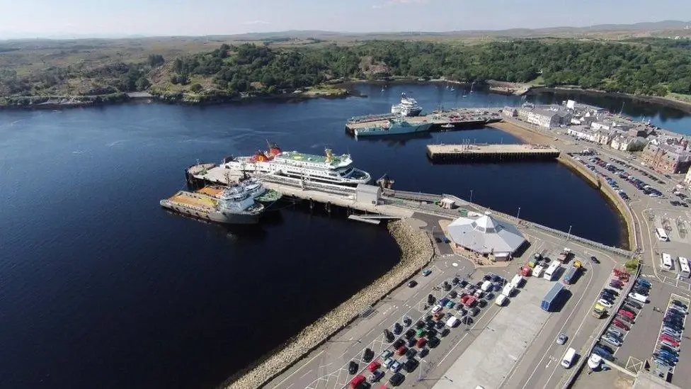 Stornoway – porto e destino de ferry