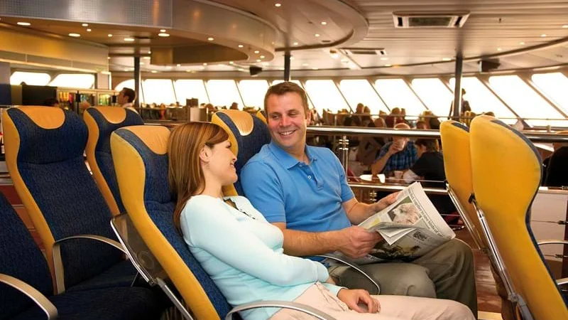 Horizon Lounge a bordo do Condor Voyager
