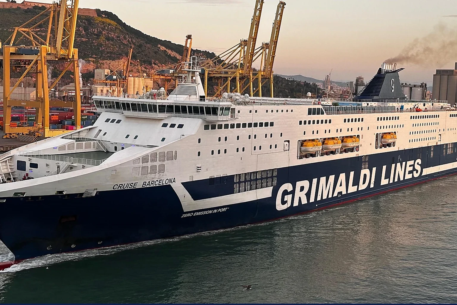 Ferry da Grimaldi Lines