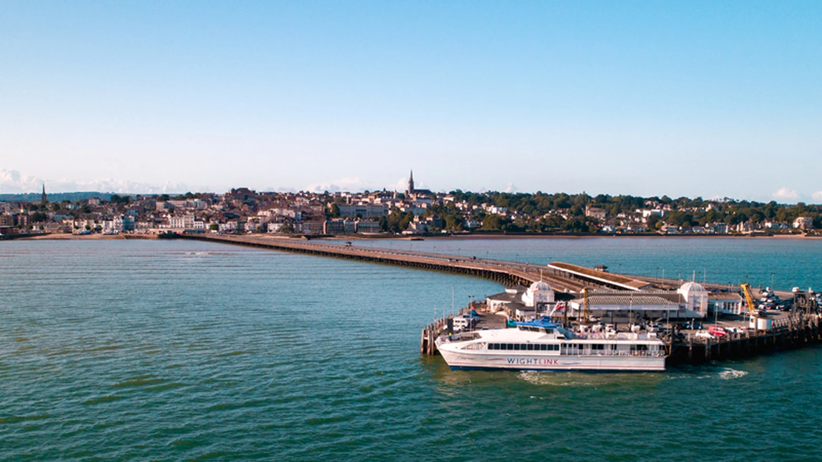 FastCat da Wightlink em Ryde Pier Head, na Ilha de Wight