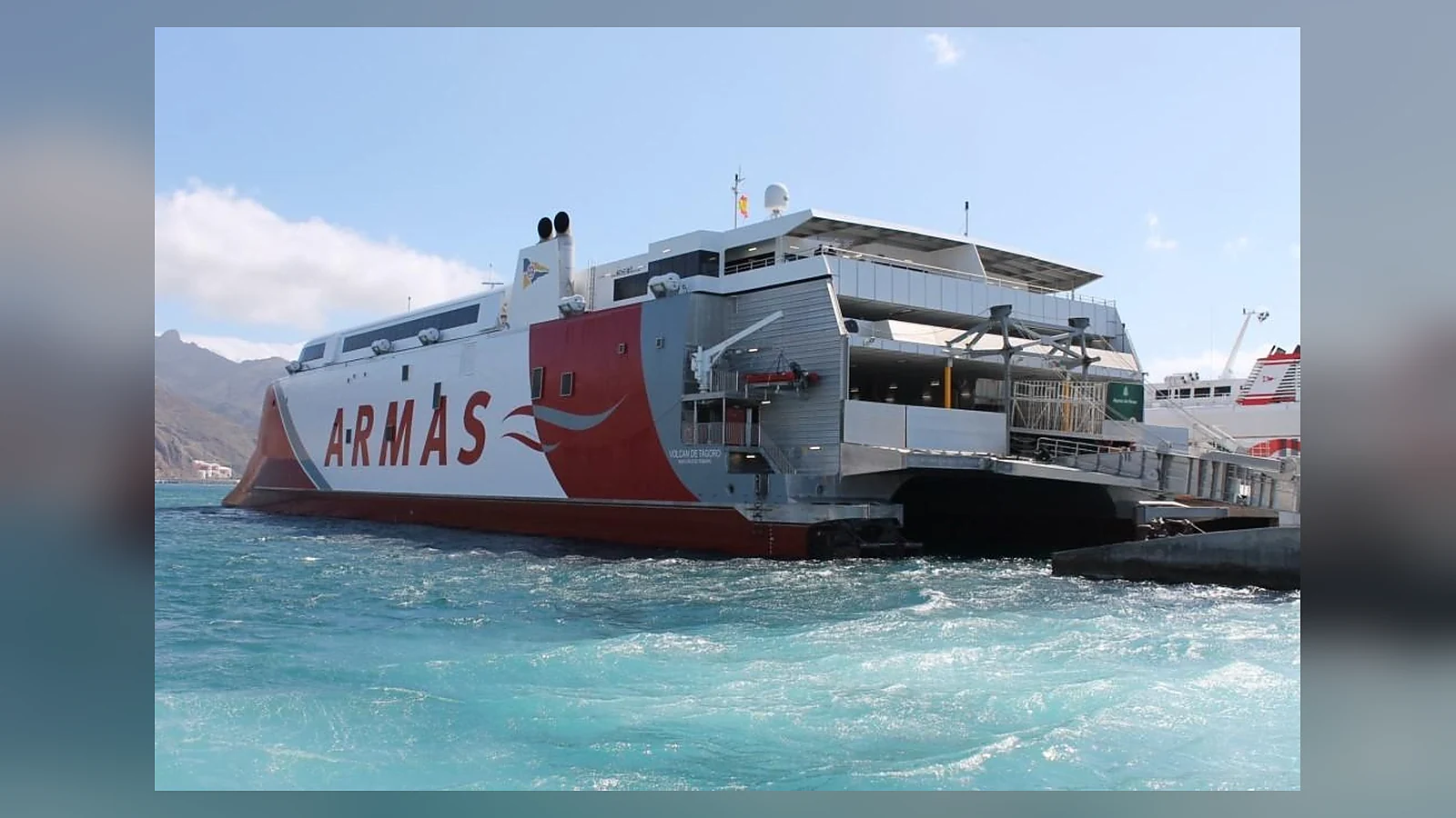 Ferry da Armas Trasmediterránea