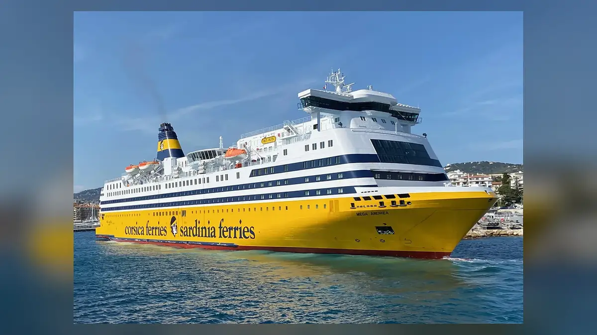 Ferry da Corsica Ferries