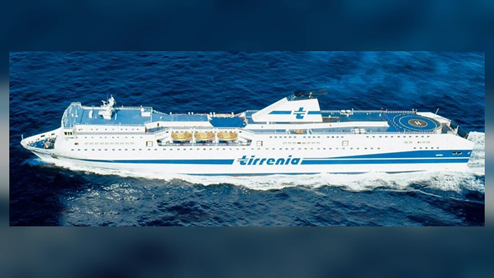 Ferry da Tirrenia